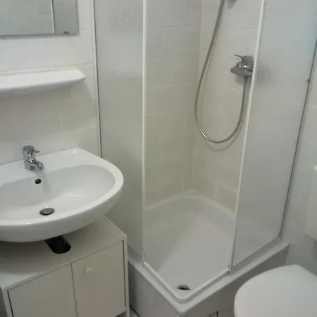 アパート Gepflegte In Der Innenstadt ドルトムント