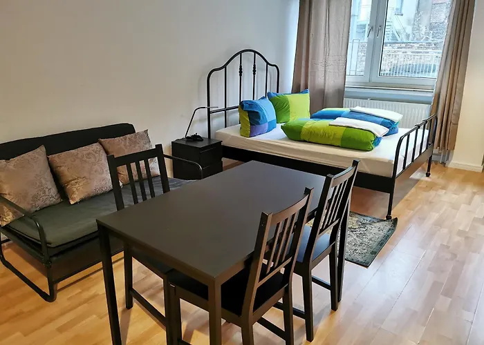 Апартаменты Gepflegte In Der Innenstadt *