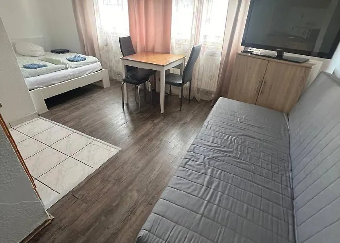 Апартаменты Gepflegte In Der Innenstadt *